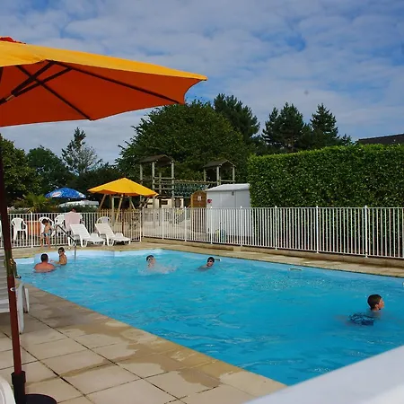 Le Domaine Des Jonquilles 2*