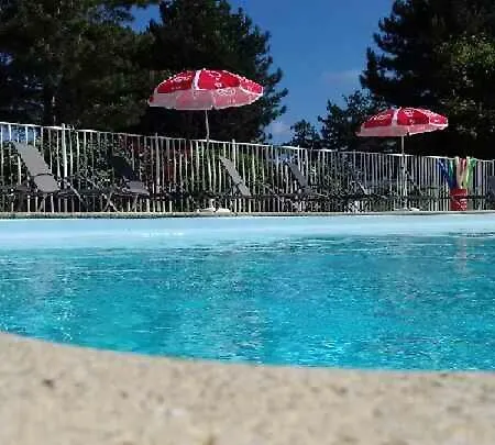 Camping Le Domaine Des Jonquilles Saint-Alban (Cotes-d'Armor)